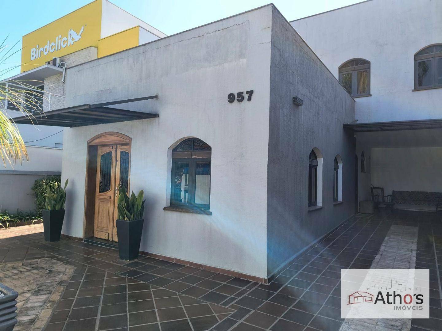 Casa à venda e aluguel com 4 quartos, 340m² - Foto 4