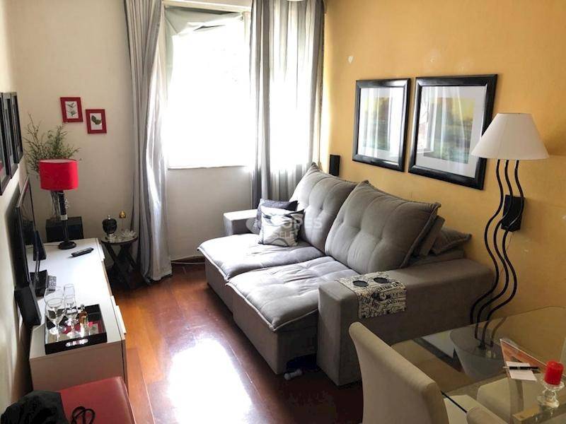 Apartamento à venda com 2 quartos, 55m² - Foto 2