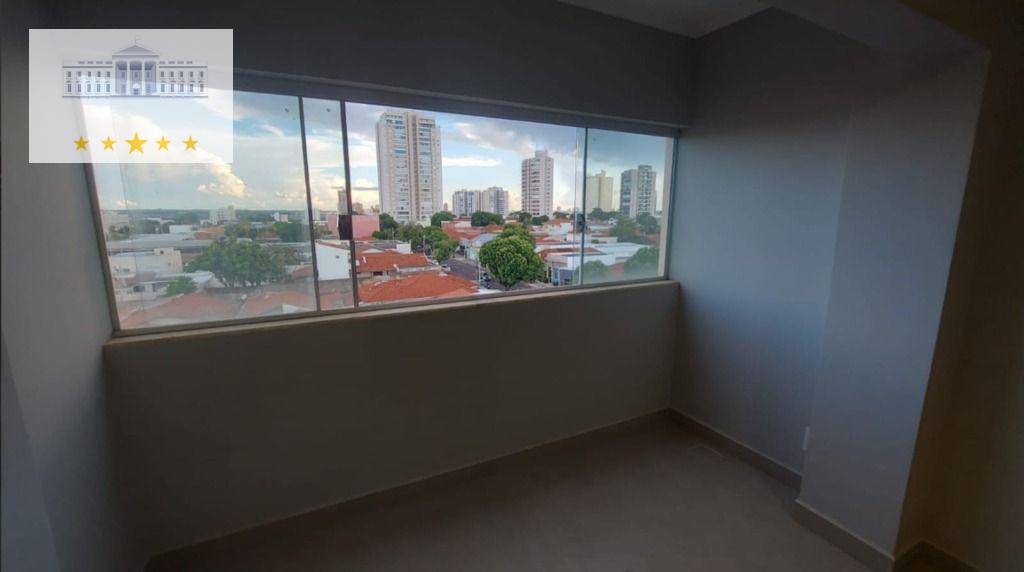 Apartamento à venda com 3 quartos, 115m² - Foto 18