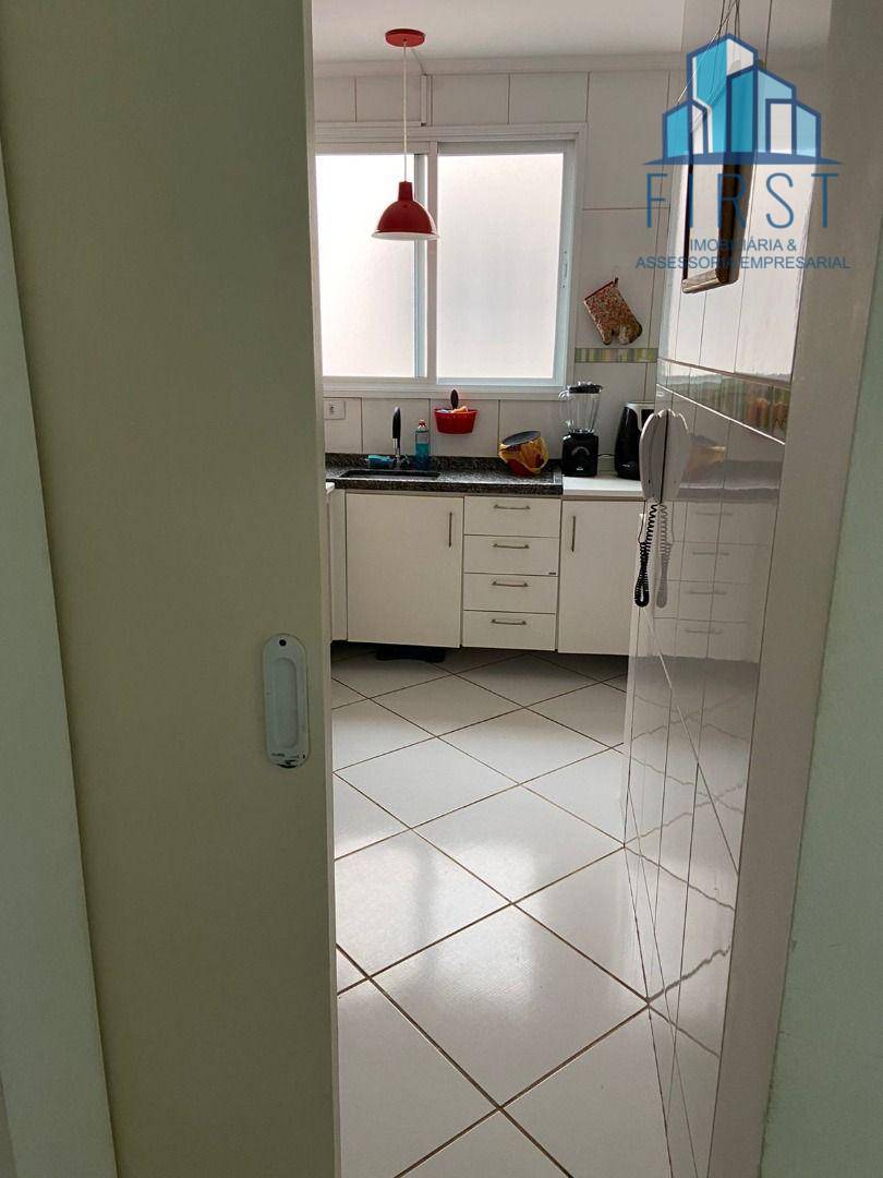 Apartamento à venda com 3 quartos, 75m² - Foto 37