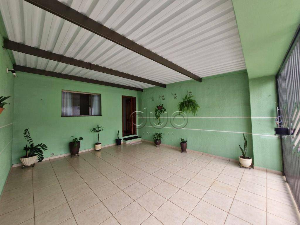 Casa à venda com 2 quartos, 87m² - Foto 2