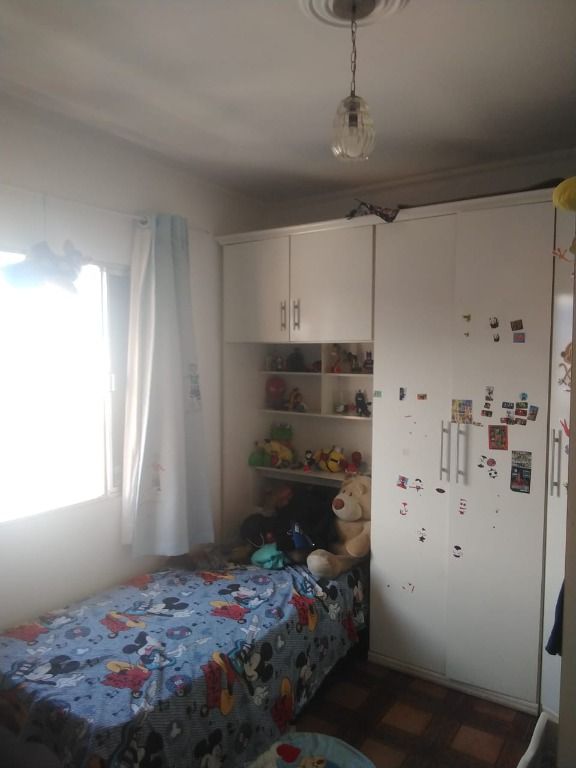 Apartamento à venda com 4 quartos, 150m² - Foto 23