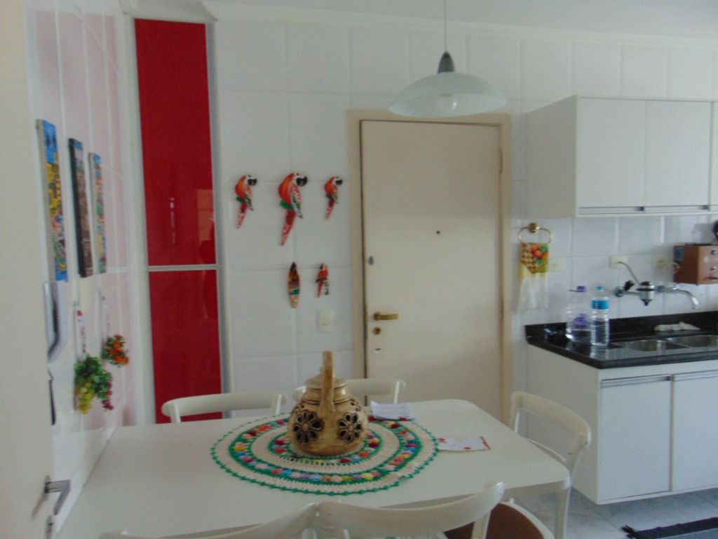 Apartamento à venda com 3 quartos, 130m² - Foto 23