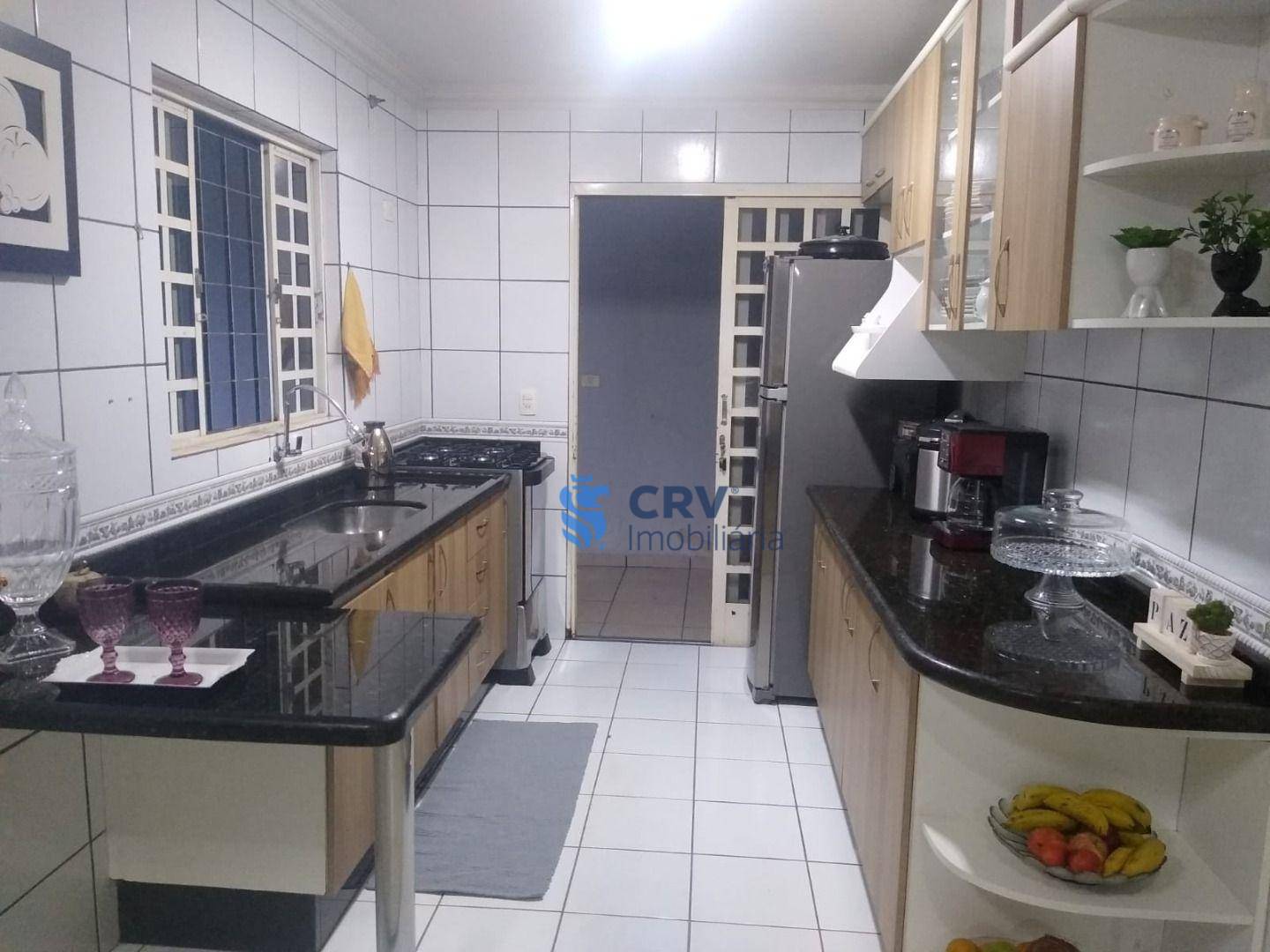 Sobrado à venda com 3 quartos, 239m² - Foto 12