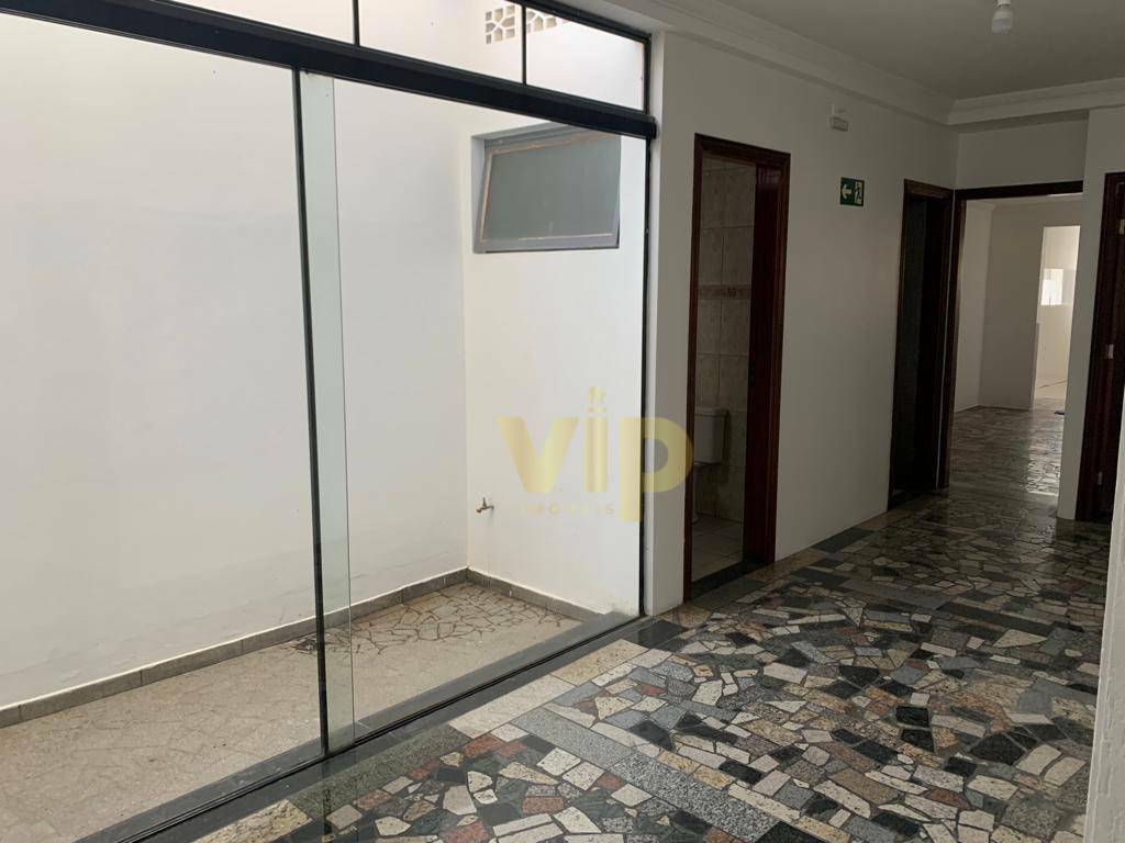 Prédio Inteiro para alugar, 1100m² - Foto 11