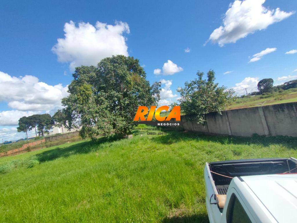 Casa para alugar com 6 quartos, 120m² - Foto 19
