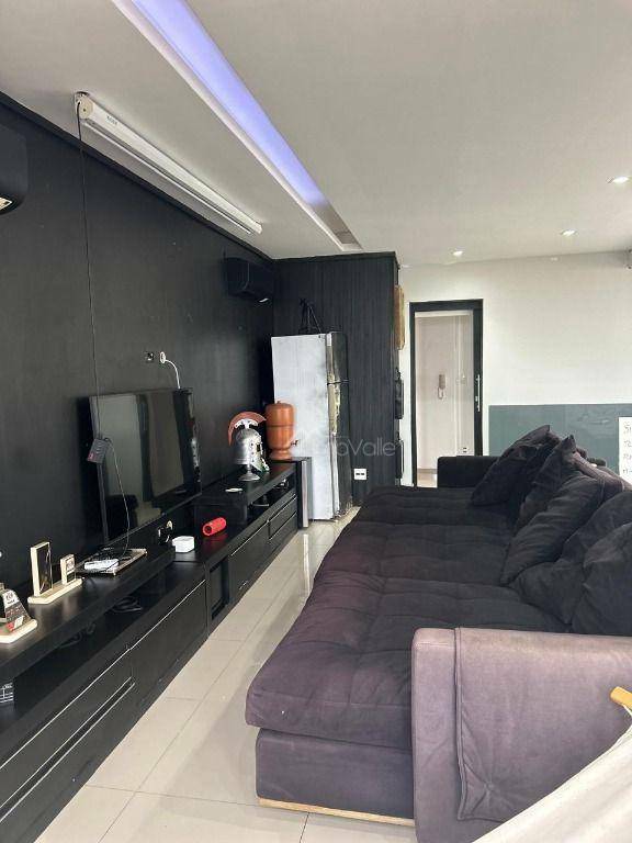 Cobertura à venda e aluguel com 3 quartos, 182m² - Foto 4