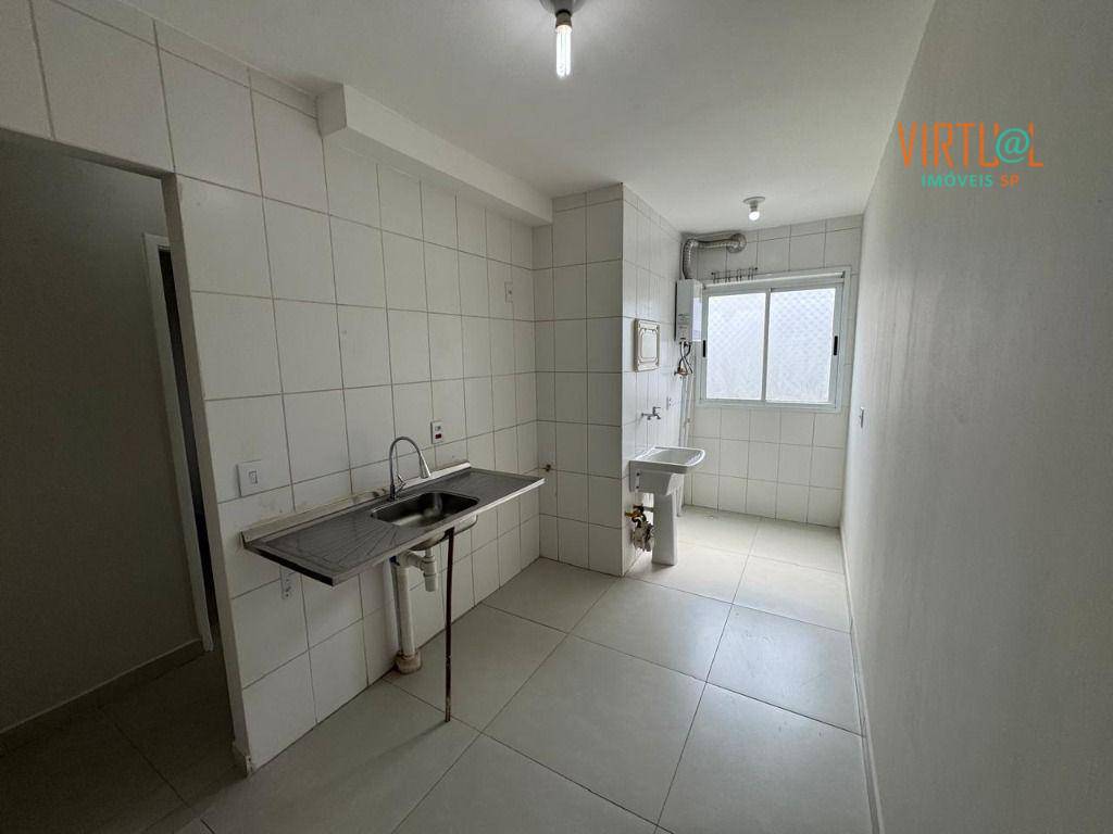 Apartamento à venda com 2 quartos, 48m² - Foto 4