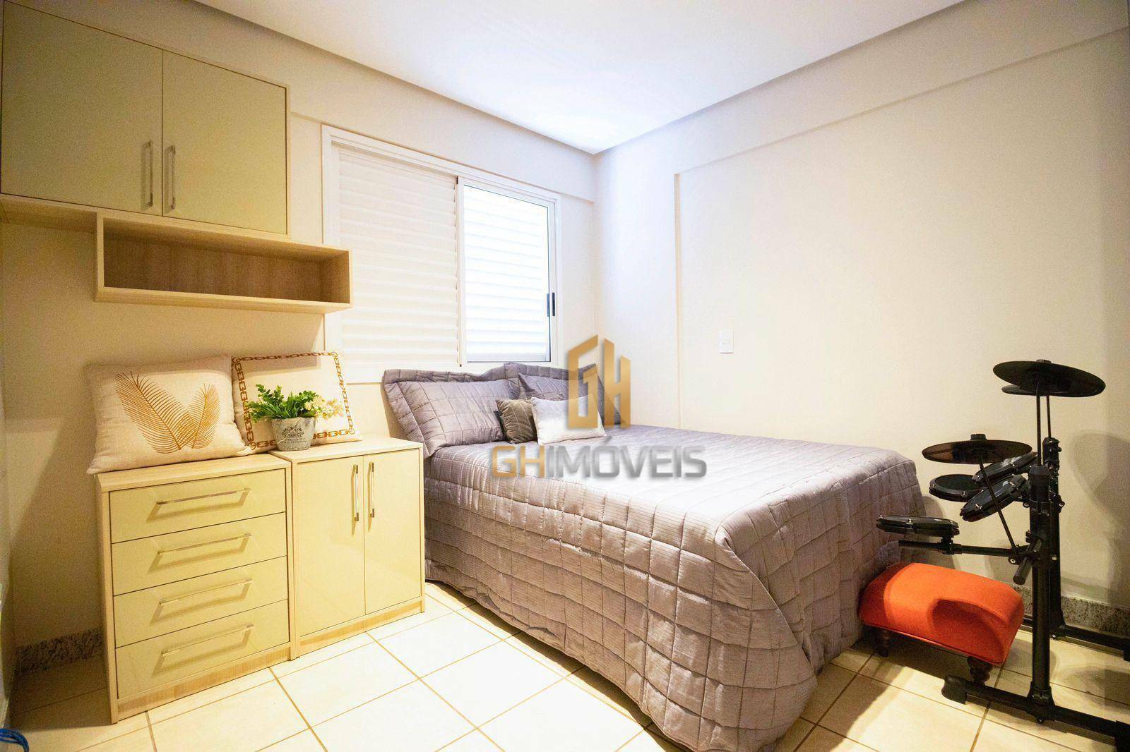 Apartamento à venda com 3 quartos, 105m² - Foto 11