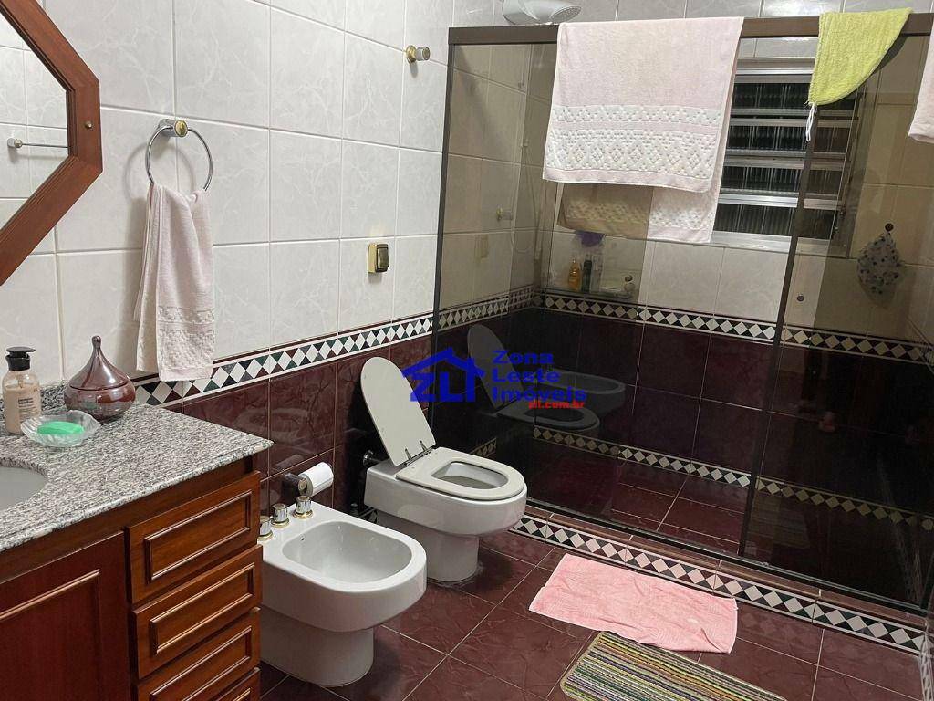 Sobrado à venda com 4 quartos, 411m² - Foto 39