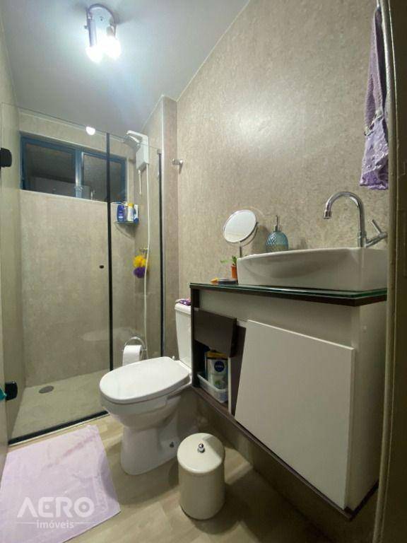 Apartamento à venda e aluguel com 2 quartos, 52m² - Foto 8