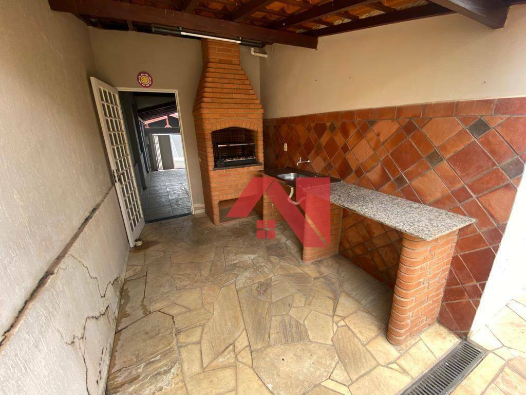 Casa de Condomínio à venda com 2 quartos, 180m² - Foto 3