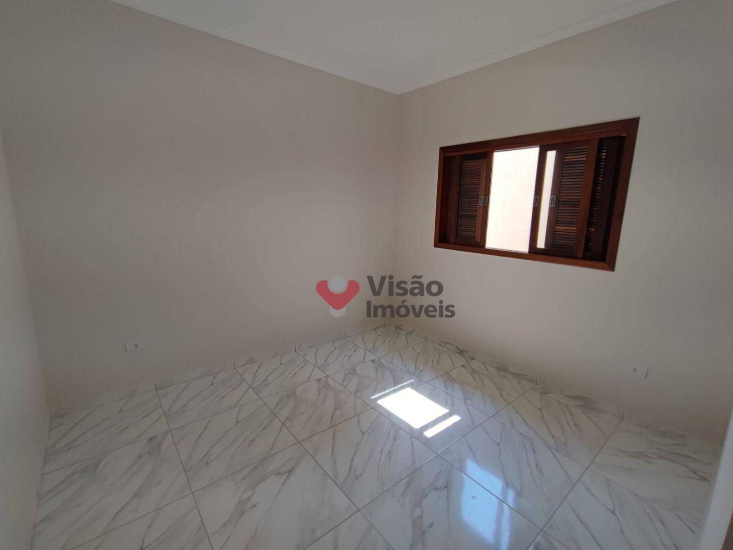 Casa à venda com 2 quartos, 66m² - Foto 11