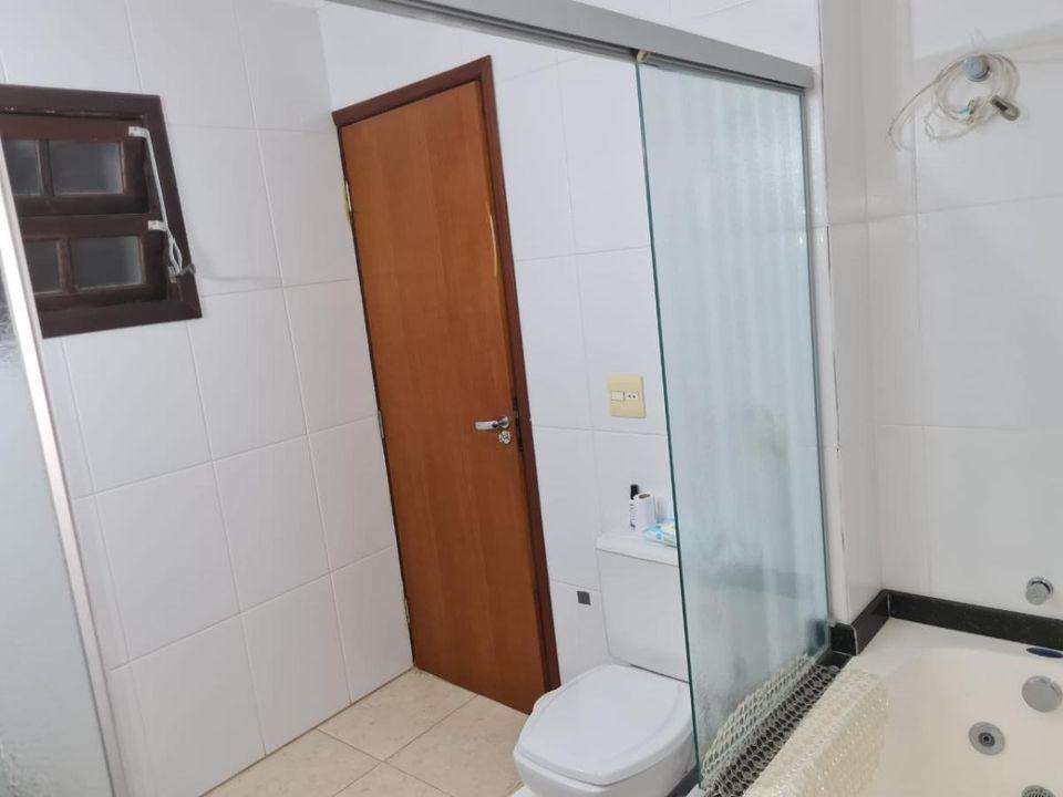 Casa de Condomínio à venda com 2 quartos, 600m² - Foto 29