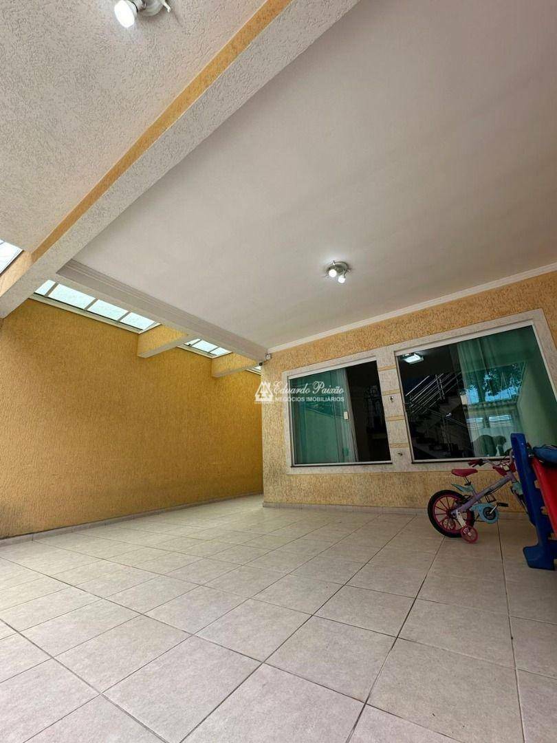 Sobrado à venda com 3 quartos, 220m² - Foto 6