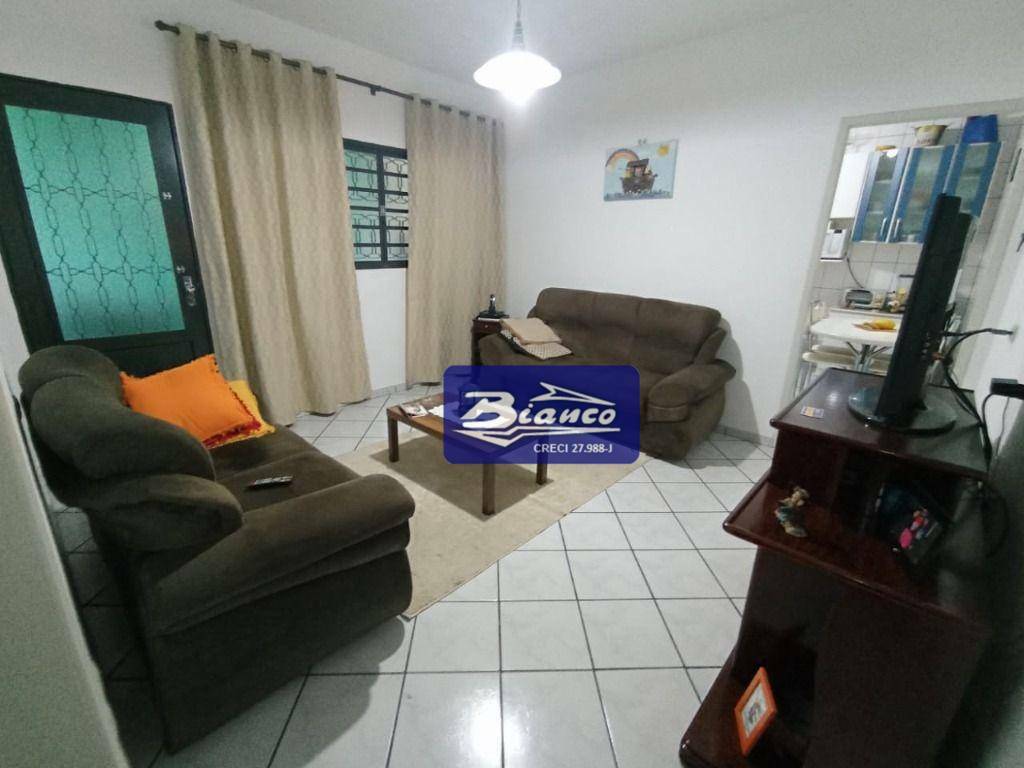 Casa à venda com 2 quartos, 104m² - Foto 1