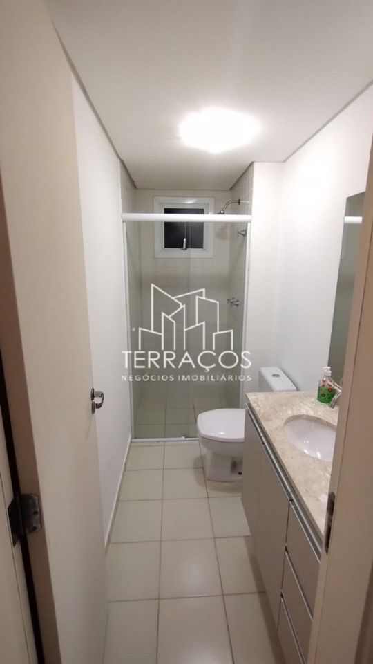 Apartamento para alugar com 2 quartos, 80m² - Foto 6