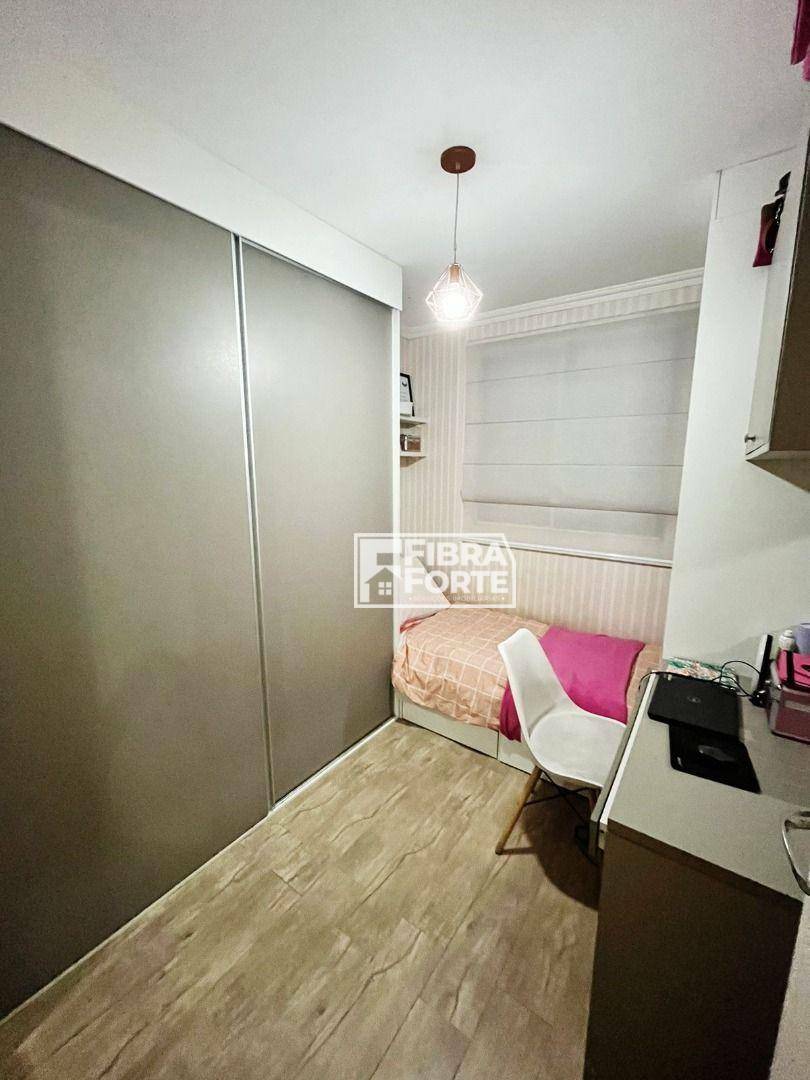 Apartamento à venda com 3 quartos, 65m² - Foto 4