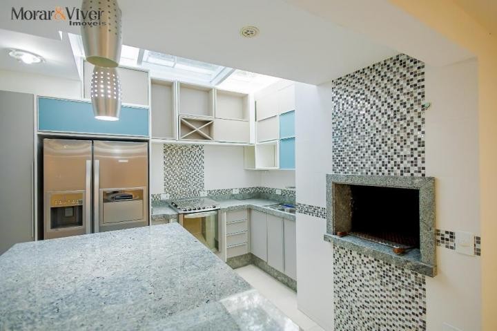 Sobrado à venda com 3 quartos, 100m² - Foto 11