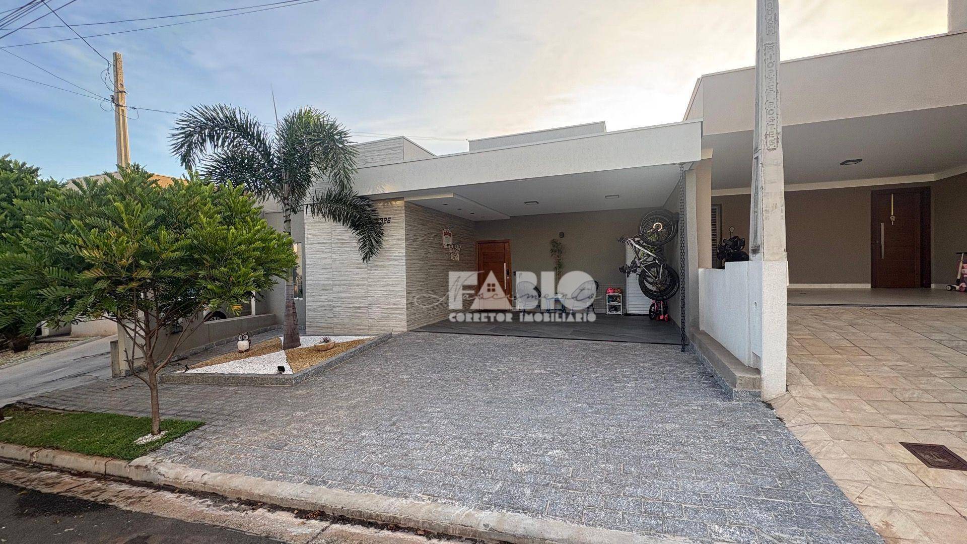 Casa de Condomínio à venda com 3 quartos, 135m² - Foto 2