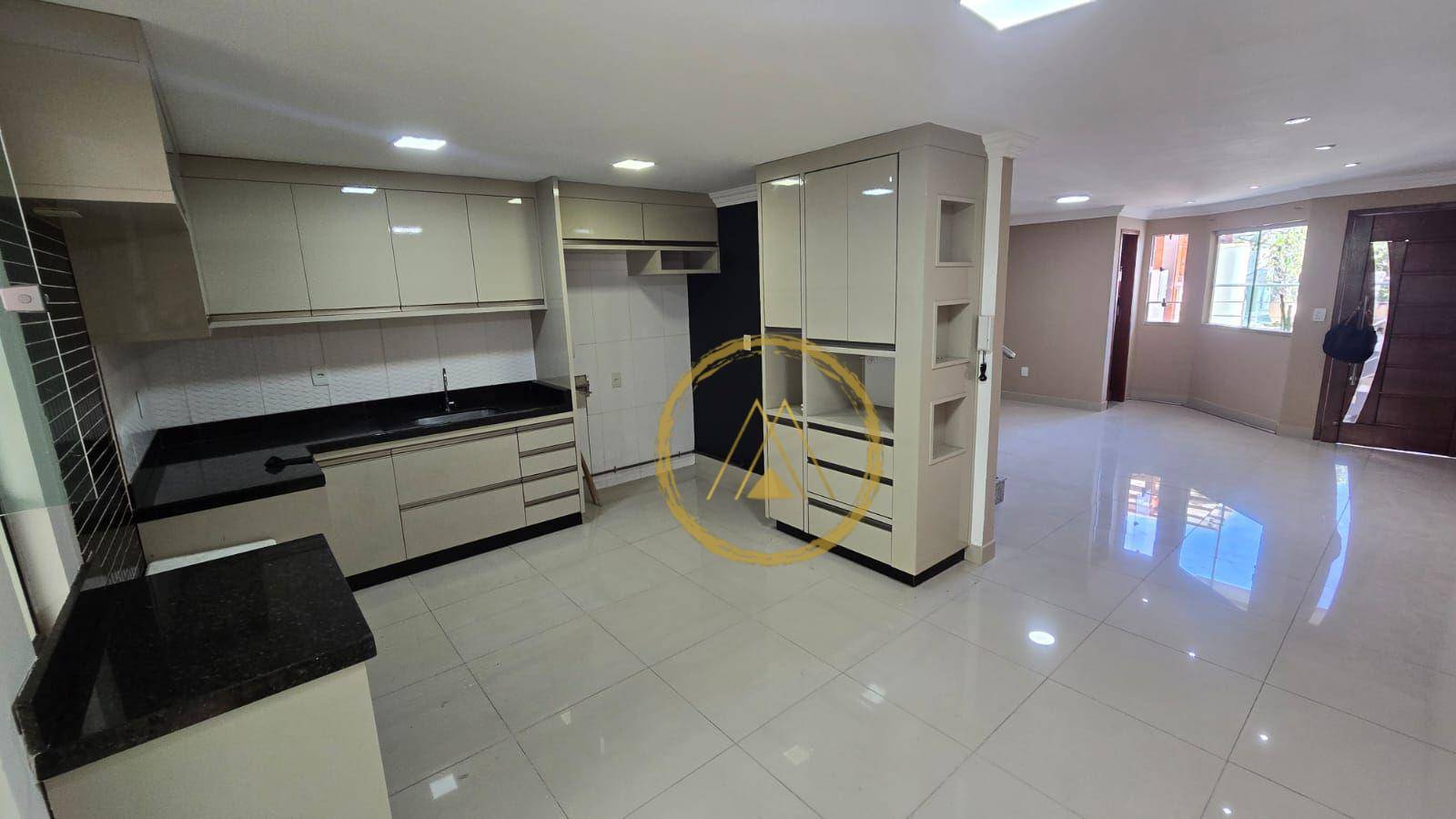 Casa à venda com 4 quartos, 170m² - Foto 17