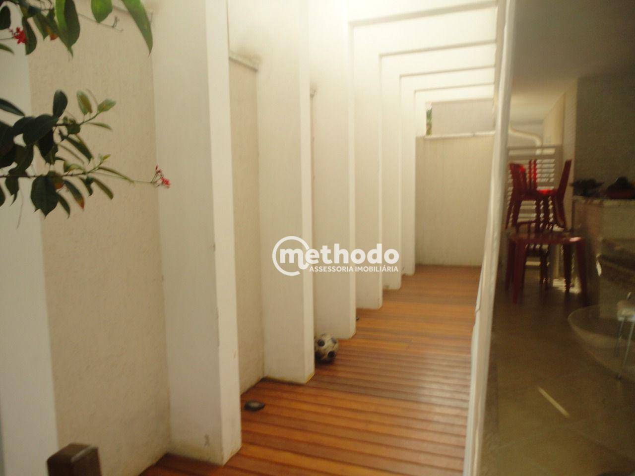 Casa de Condomínio à venda com 4 quartos, 450m² - Foto 37