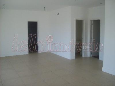 Apartamento à venda com 3 quartos, 208m² - Foto 2