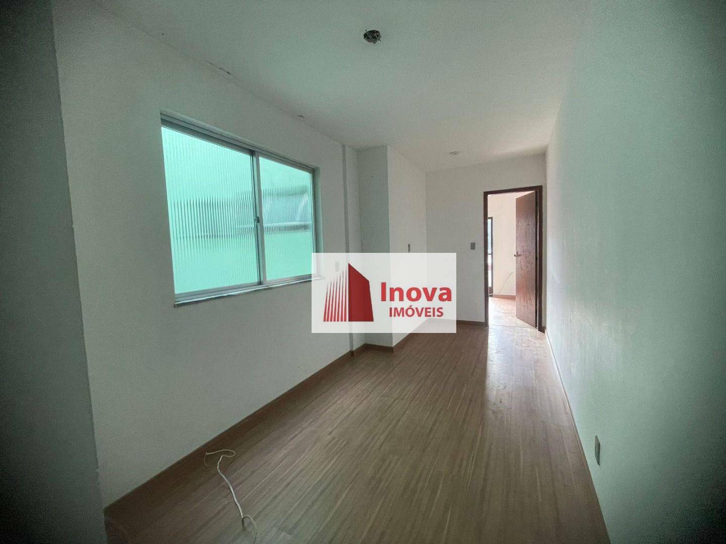 Cobertura à venda com 2 quartos, 180m² - Foto 4