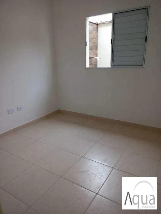 Casa à venda com 2 quartos, 61m² - Foto 20