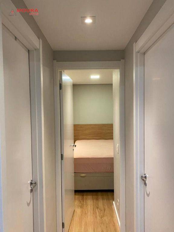 Apartamento à venda com 2 quartos, 32m² - Foto 18