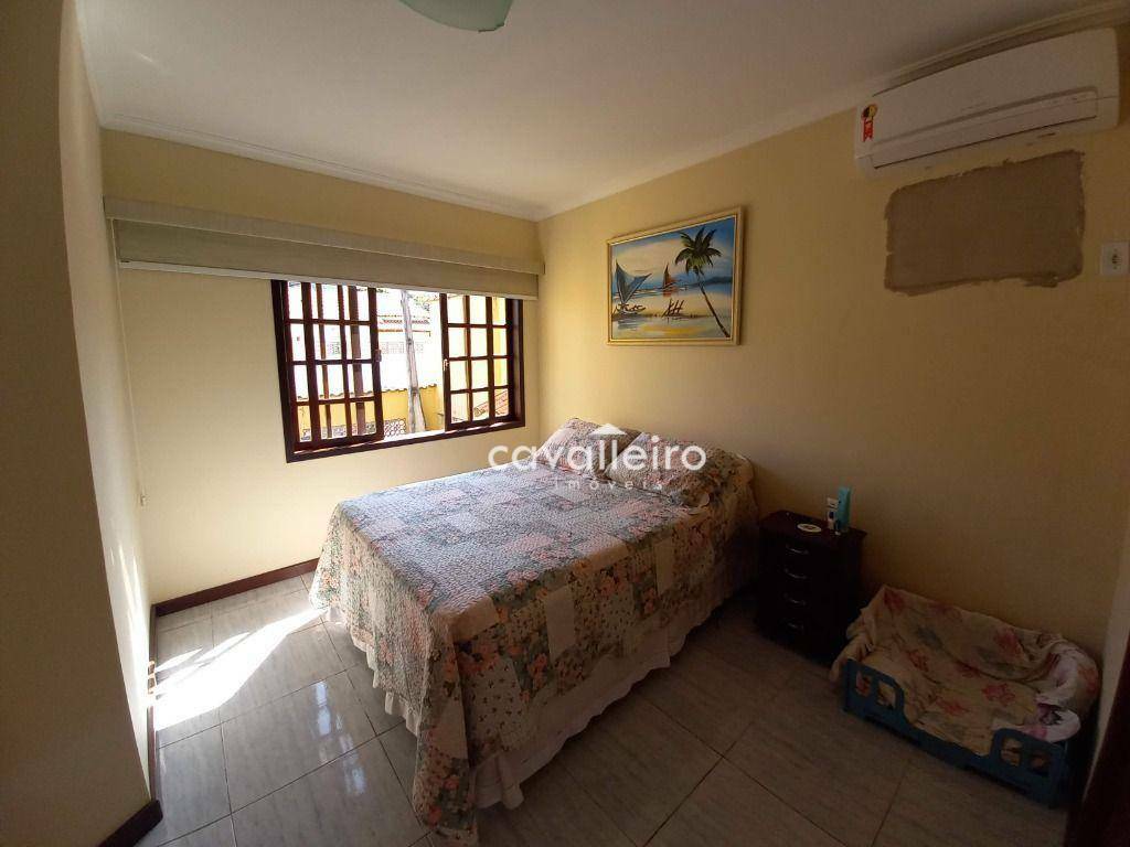 Casa à venda com 3 quartos, 200m² - Foto 32