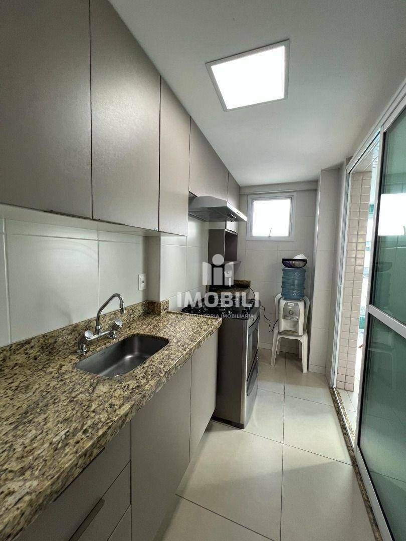 Apartamento à venda com 2 quartos, 79m² - Foto 8