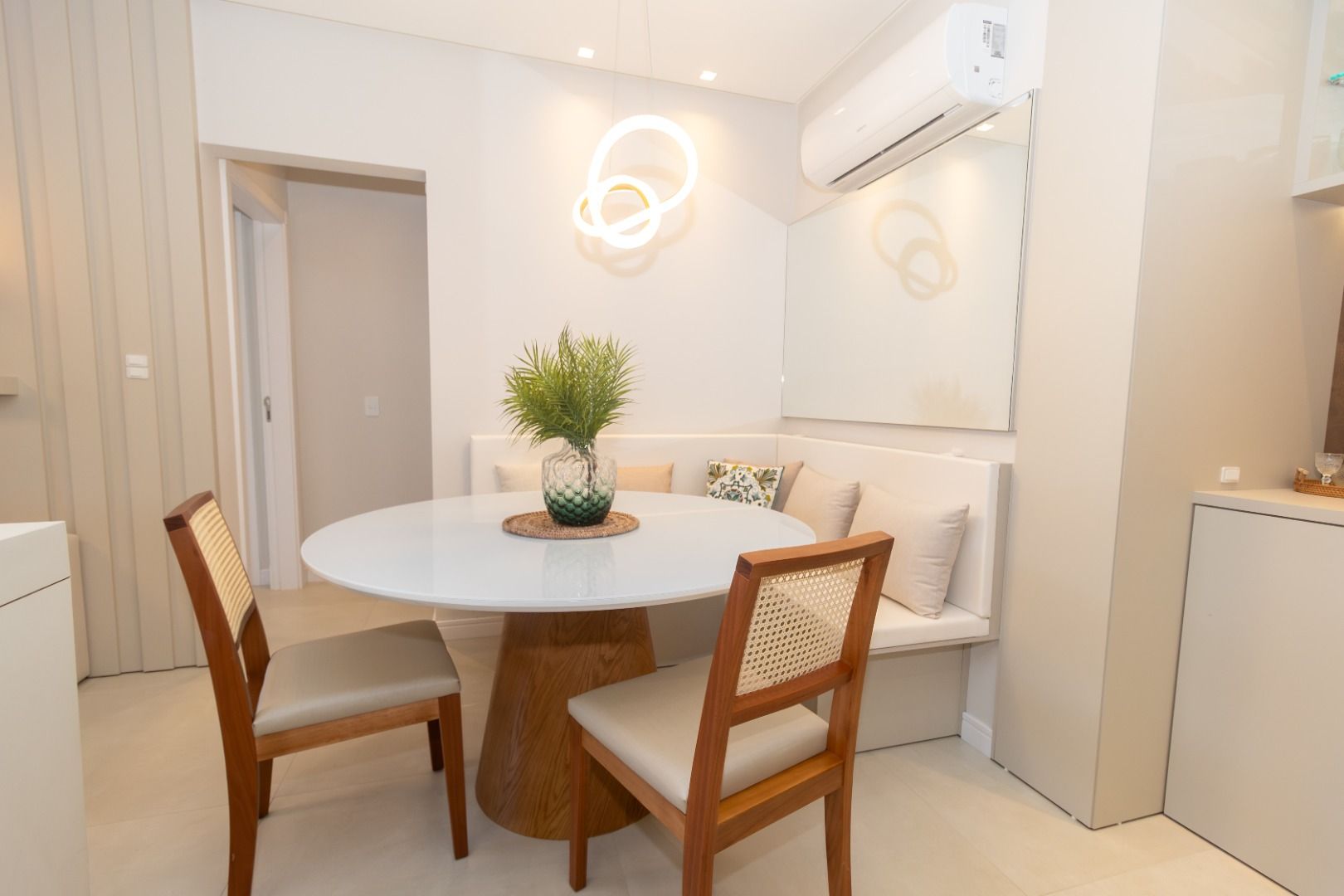 Apartamento à venda com 2 quartos, 82m² - Foto 18