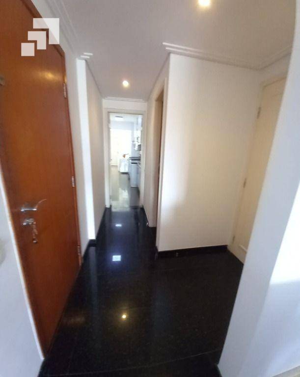 Apartamento à venda com 3 quartos, 115m² - Foto 17