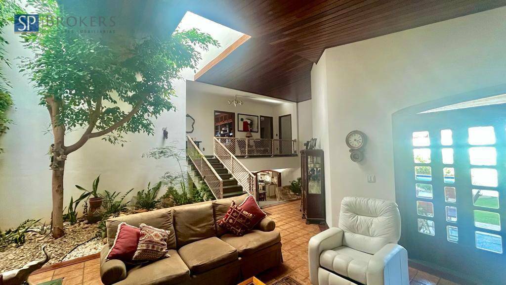 Casa à venda e aluguel com 5 quartos, 492m² - Foto 8