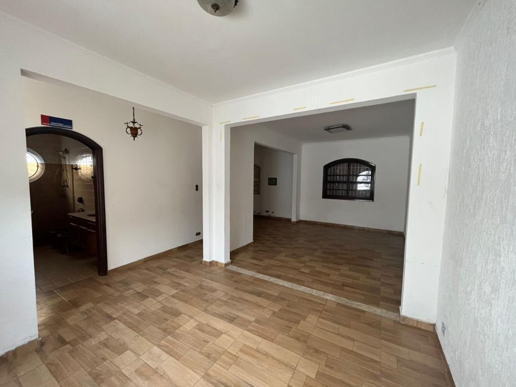 Casa à venda e aluguel com 3 quartos, 126m² - Foto 14