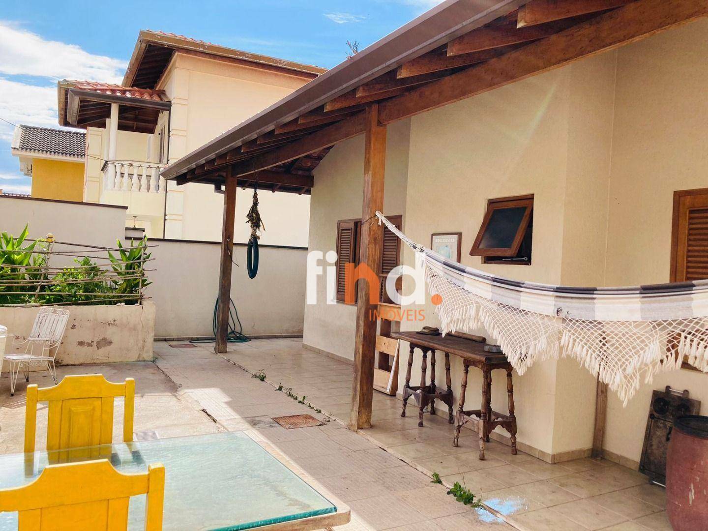 Casa de Condomínio à venda com 3 quartos, 240m² - Foto 19