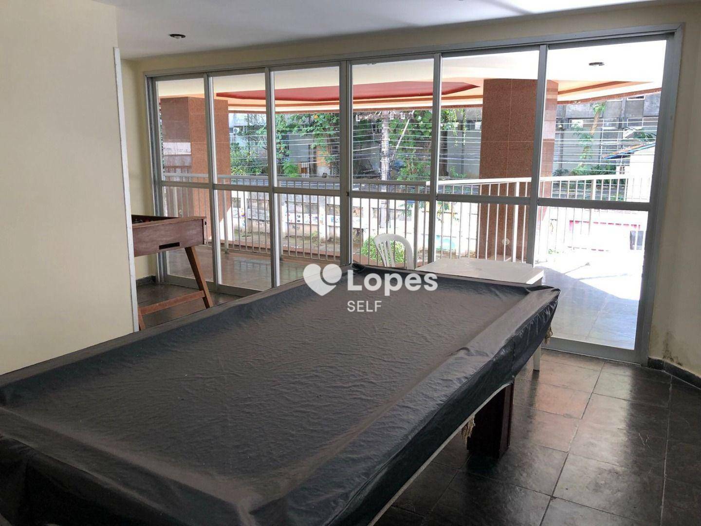Apartamento à venda com 2 quartos, 75m² - Foto 18