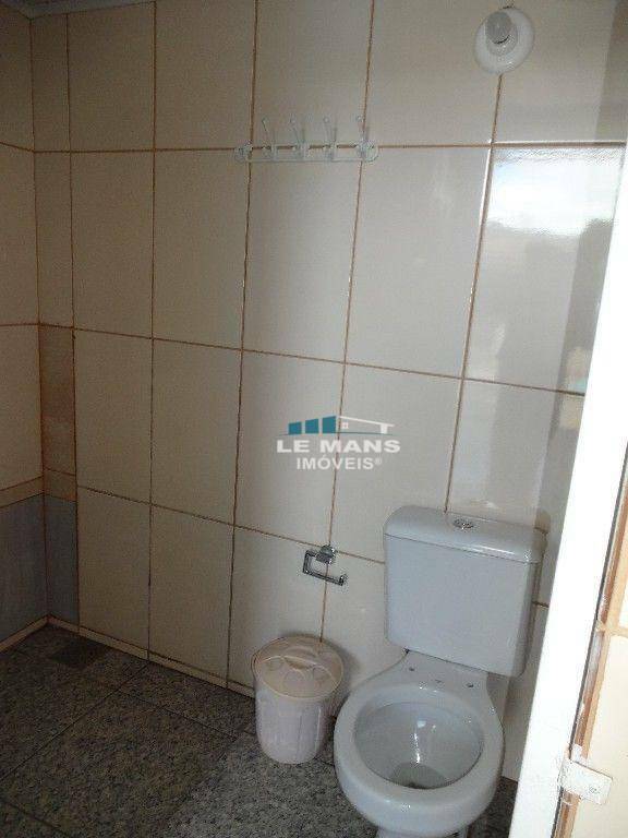 Chácara à venda com 4 quartos, 450m² - Foto 19