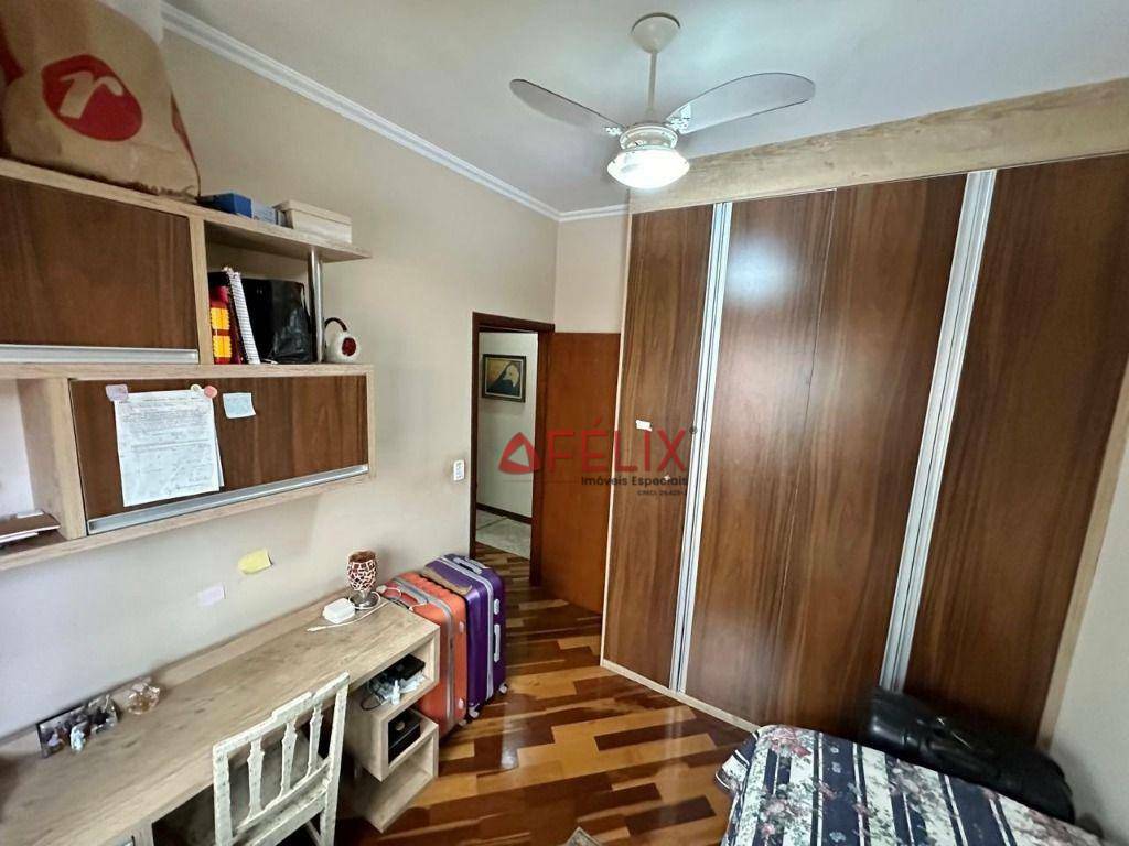 Casa de Condomínio à venda com 3 quartos, 186m² - Foto 35