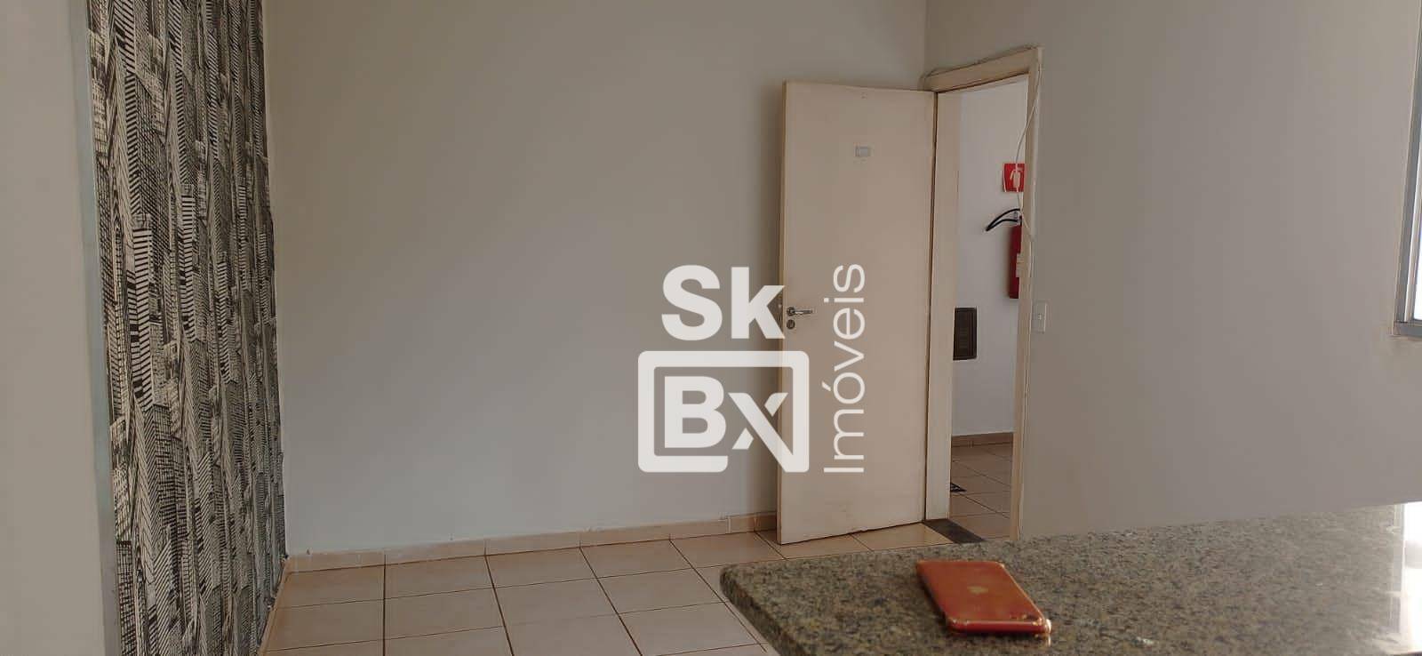 Apartamento à venda com 2 quartos, 44m² - Foto 1