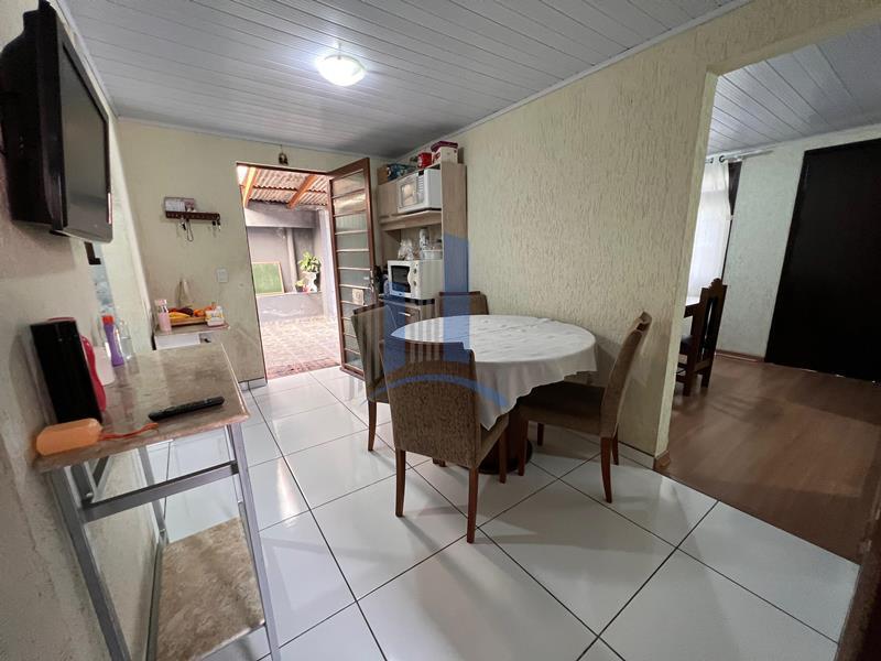 Casa à venda com 3 quartos, 98m² - Foto 18