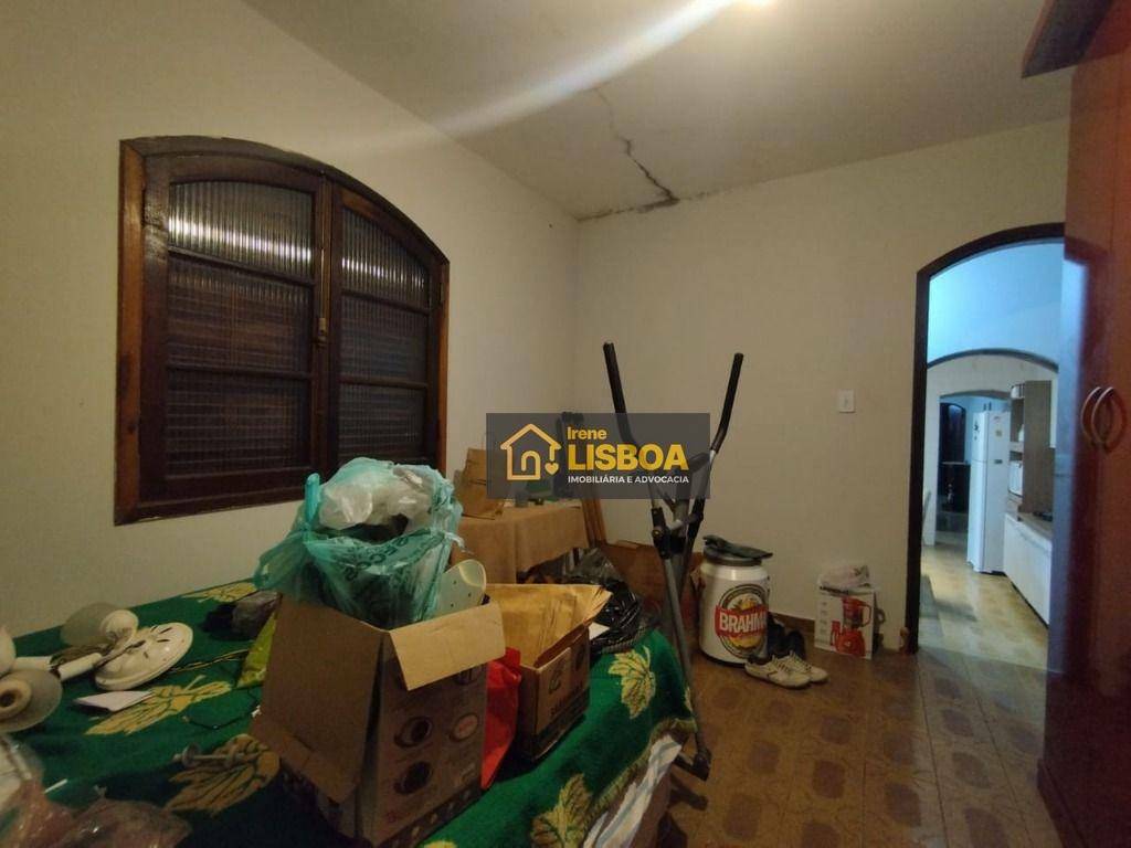 Casa à venda com 2 quartos, 125m² - Foto 6