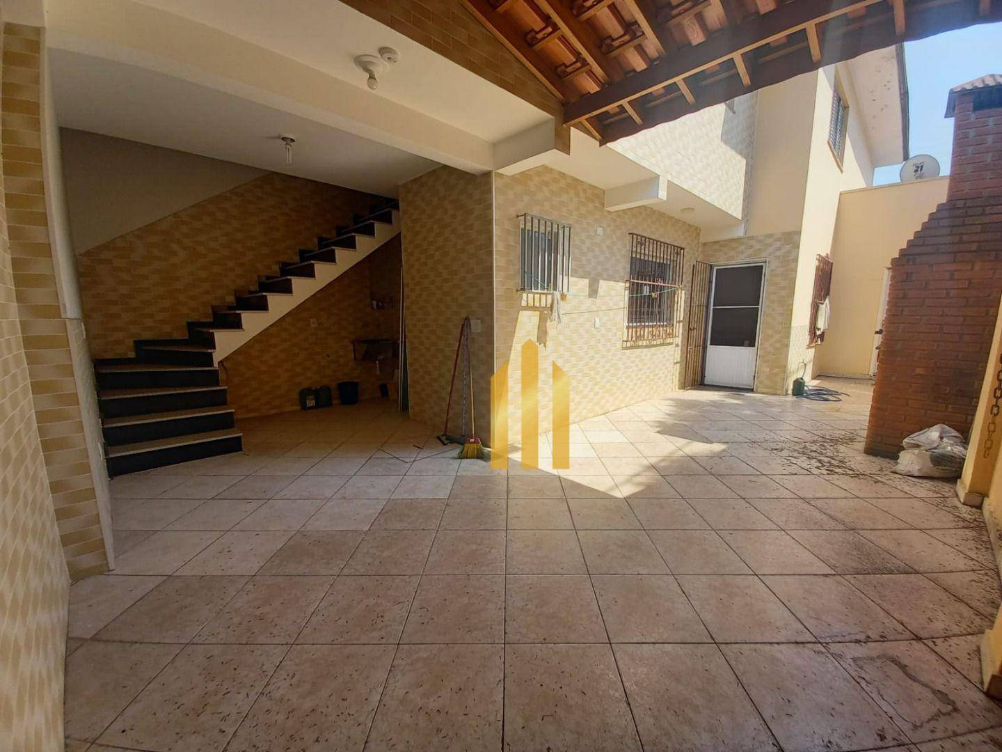 Sobrado à venda com 3 quartos, 150m² - Foto 11