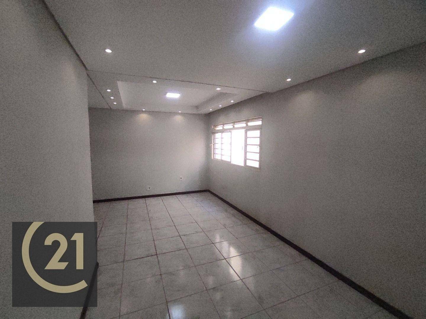 Apartamento à venda com 3 quartos, 116m² - Foto 2