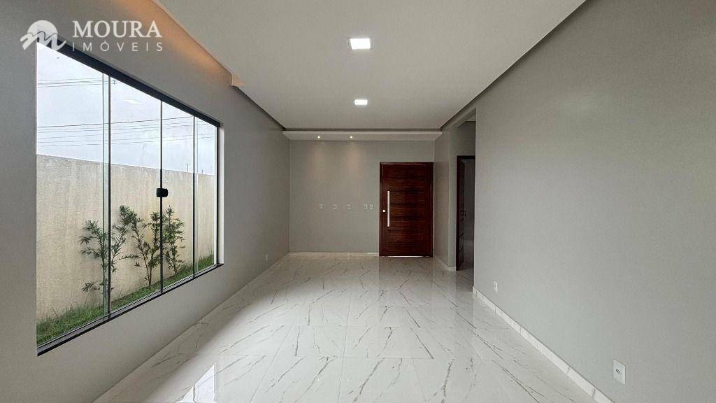 Casa à venda com 2 quartos, 101m² - Foto 2