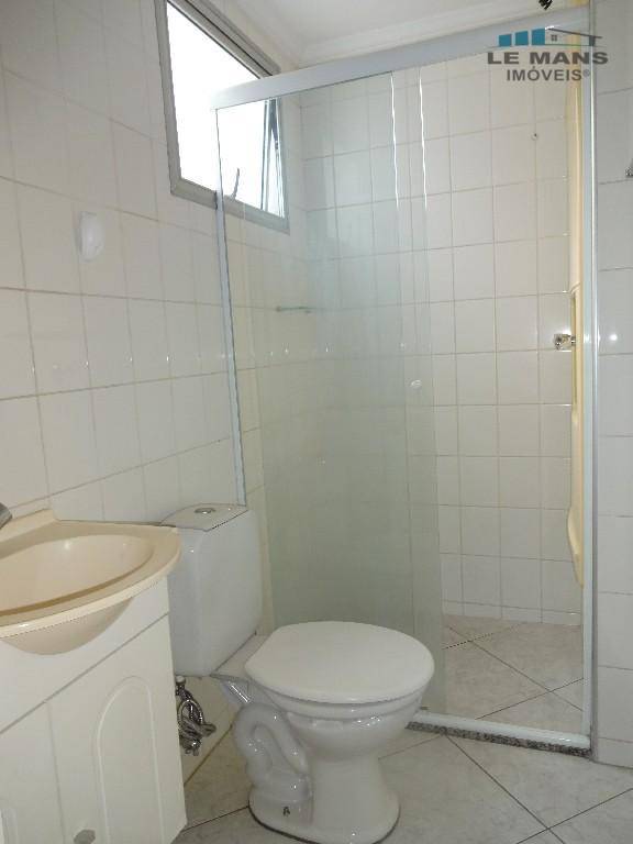 Apartamento à venda com 2 quartos, 54m² - Foto 13