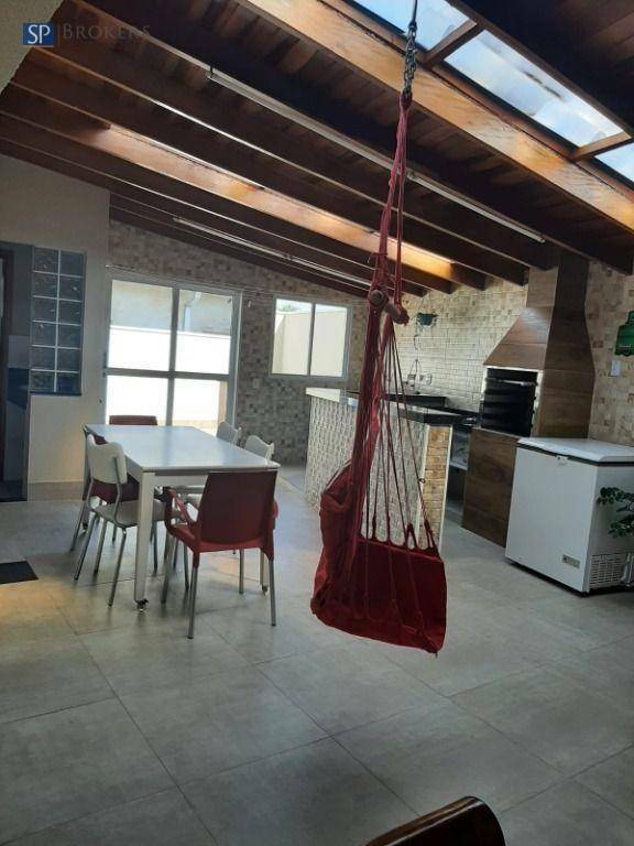 Casa à venda com 3 quartos, 269m² - Foto 20