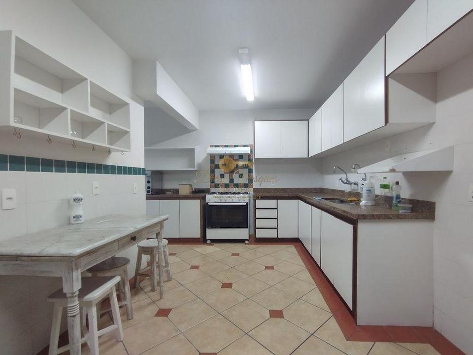 Apartamento à venda com 3 quartos, 176m² - Foto 24