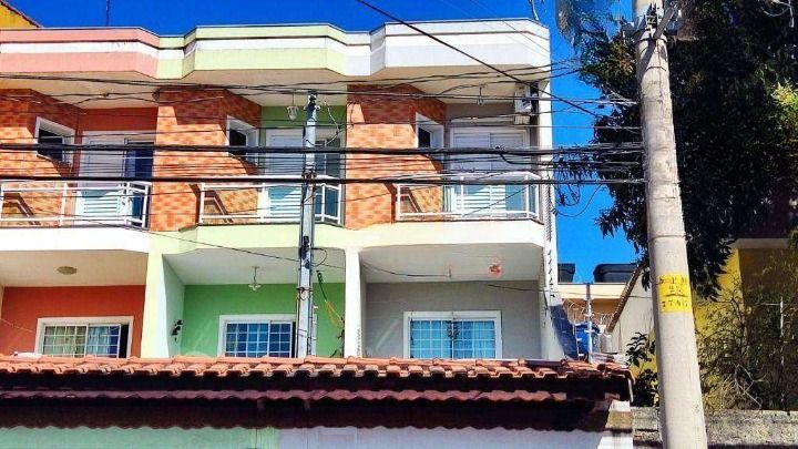 Sobrado à venda com 3 quartos, 203m² - Foto 1